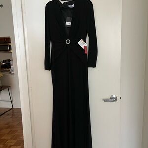 Elegant Black Evening Gown - Mac Duggal